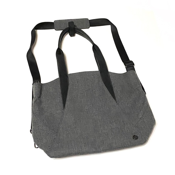 lululemon Wool Convertible Tote - Picture 2 of 10